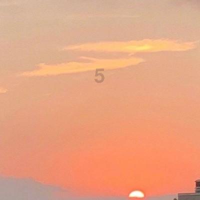 捷途旅行者银龙之翼官图发布,外观很帅气,车身带梯子,2.0T动力